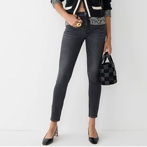 J Crew Women's Size 27 9" High Rise Toothpick  Jeans Black